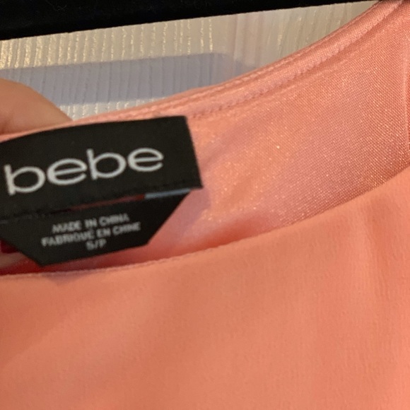 Bebe off the shoulder beautiful dress - Picture 4 of 6